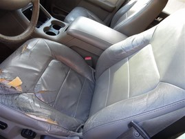 2205 Ford Expedition XLT Silver 5.4L AT 2WD #F22061